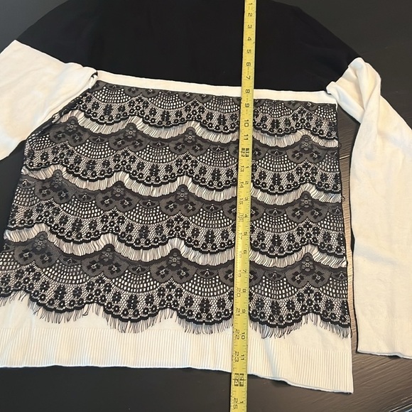 A&I lightweight sweater top - Picture 2 of 6